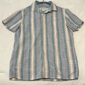 American Eagle Men’s Resort Shirt in XS